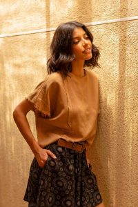LOLISTY "LINEN SEAMLINE TOP"